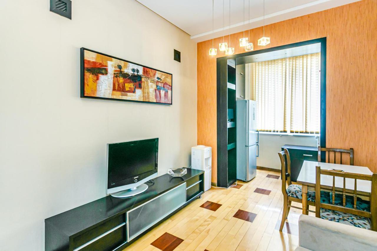 Lovely Sweet Apartment باكو المظهر الخارجي الصورة