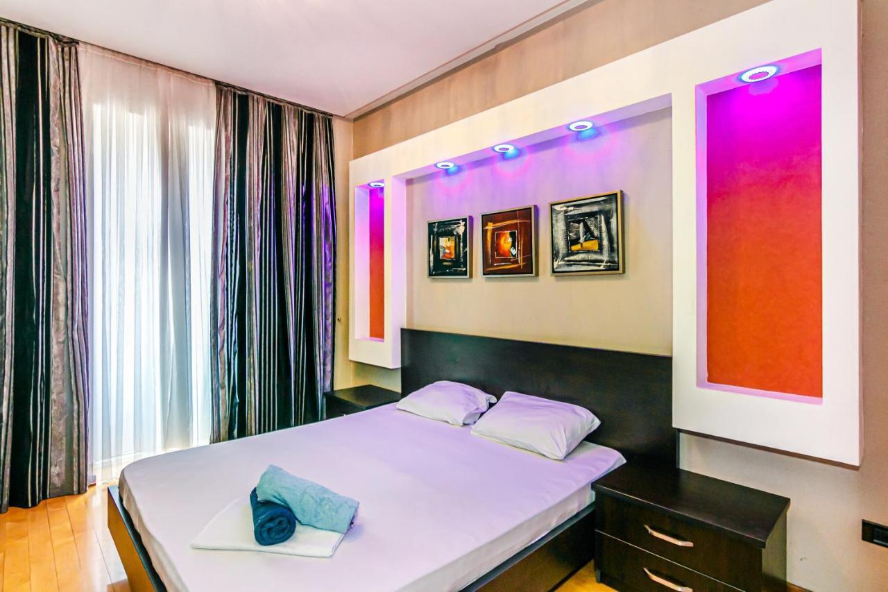 Lovely Sweet Apartment باكو المظهر الخارجي الصورة